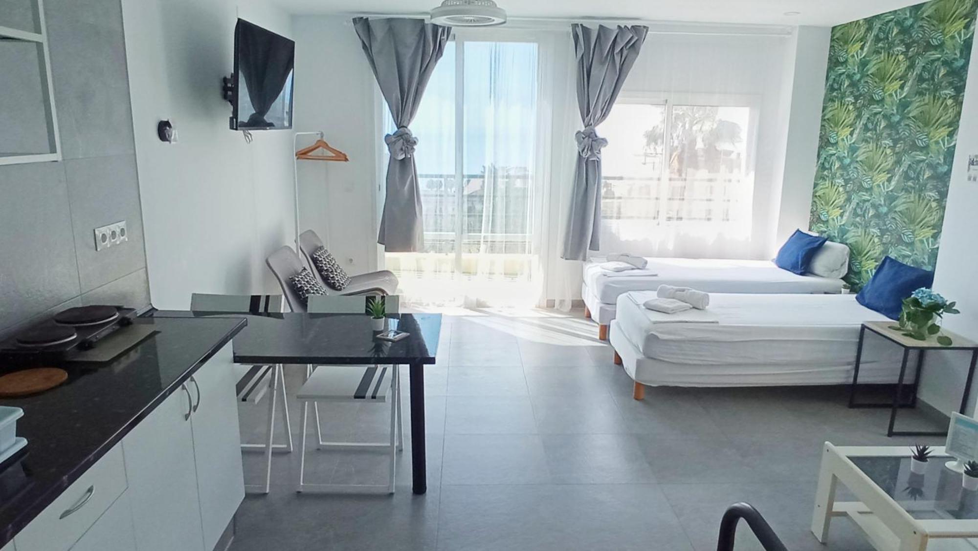Sunshine Apartments Vistas Al Mar Malaga Zewnętrze zdjęcie